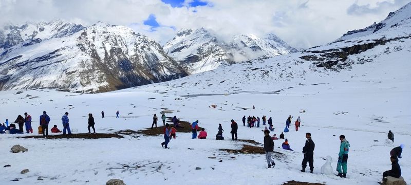 Beautiful nearby Rohtang Pass